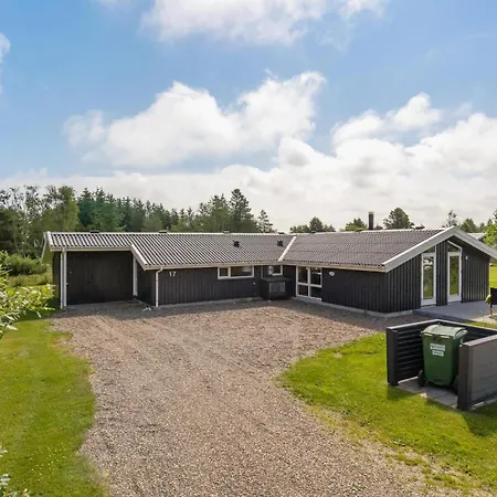 Four-bedroom In Fjerritslev