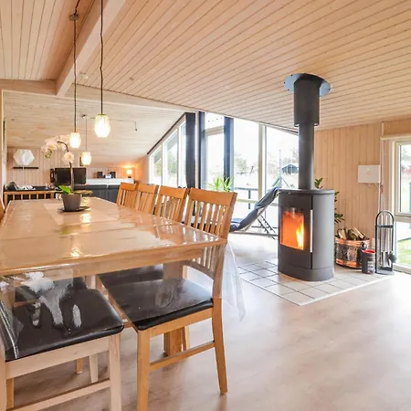 Four-bedroom In * Fjerritslev